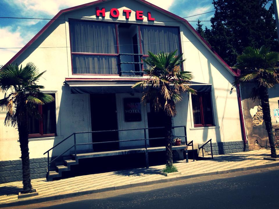 Hotel Cristal Palace Tbilissi Extérieur photo