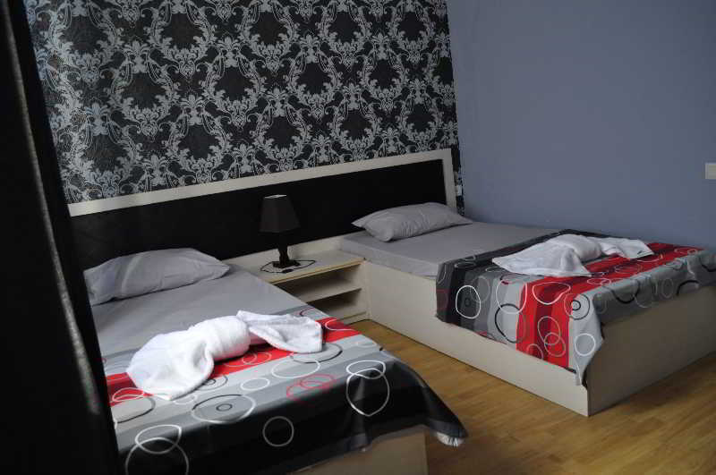 Hotel Cristal Palace Tbilissi Extérieur photo