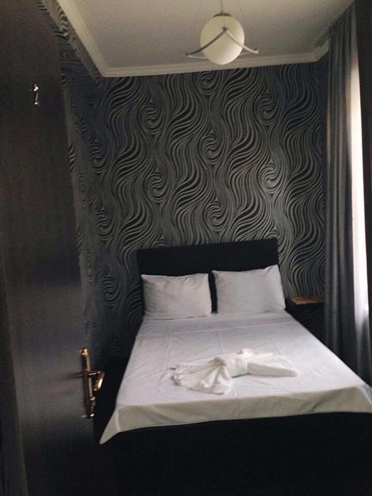 Hotel Cristal Palace Tbilissi Extérieur photo