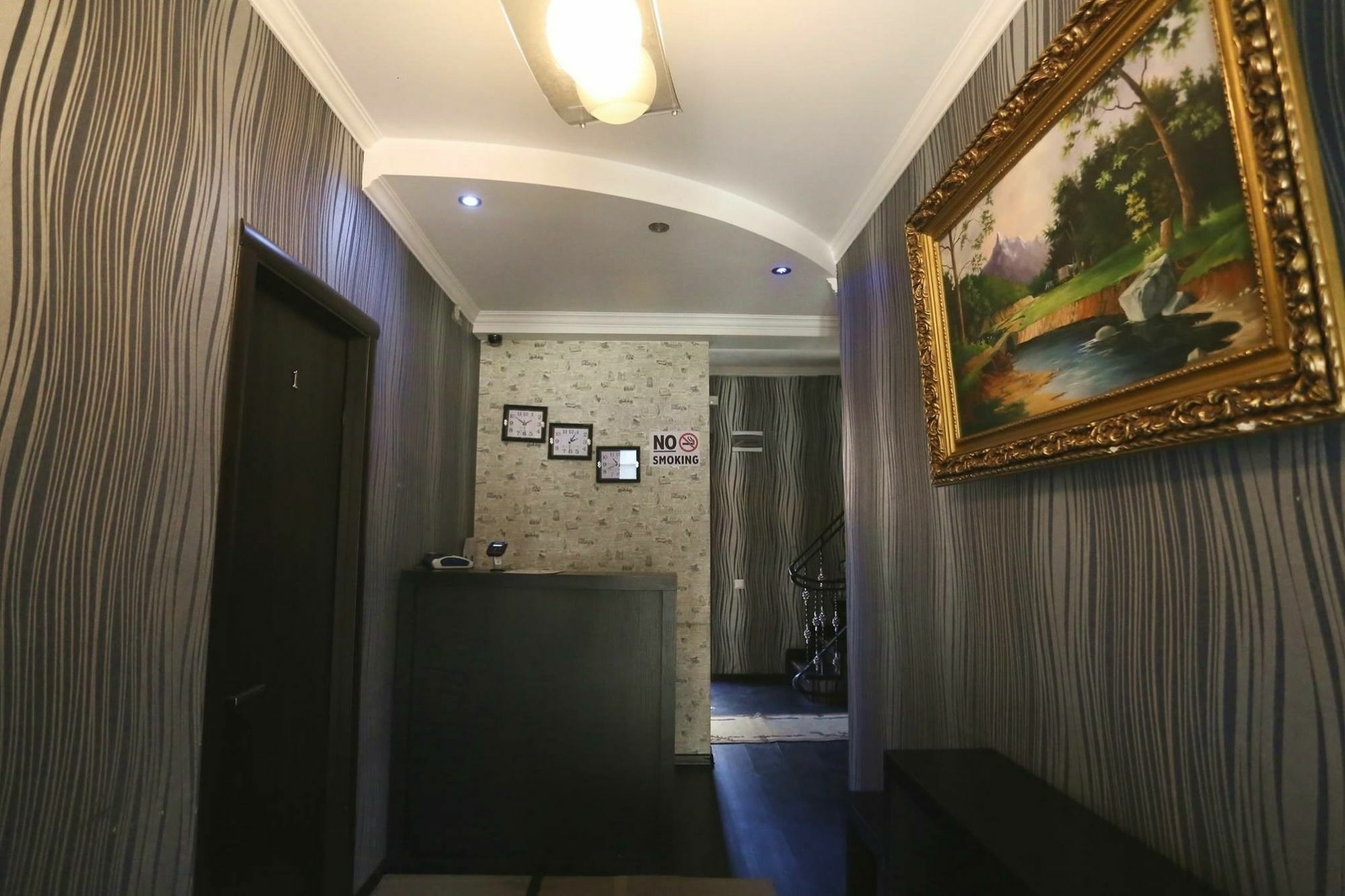 Hotel Cristal Palace Tbilissi Extérieur photo