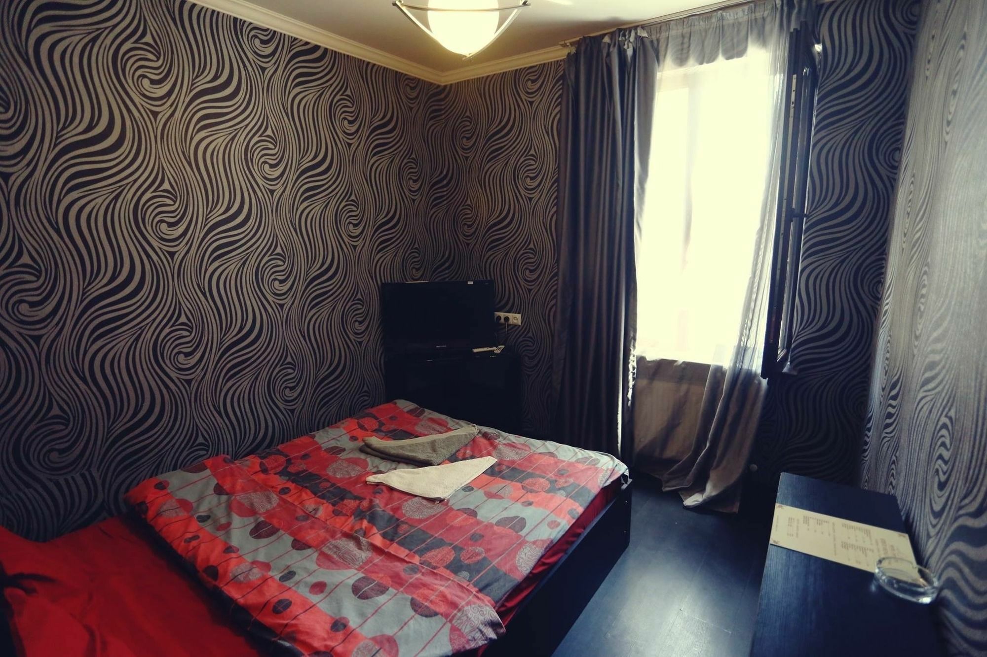 Hotel Cristal Palace Tbilissi Extérieur photo